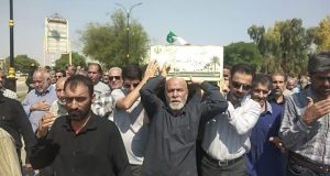 پایان ۳۸ سال چشم‌انتظاری؛ مراسم باشکوه تشییع پیکر شهید «بهروز مصلحیان» در کازرون برگزار شد