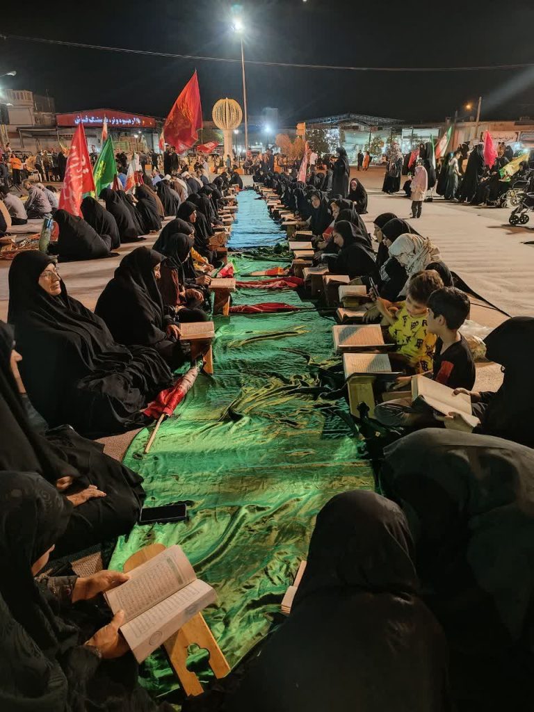 آیین هفتمین روز خاک‌سپاری شهید بهروز مصلحیان در میدان شهدای کازرون برگزار شد